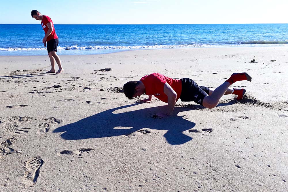 Sprungkrafttraining im Sand