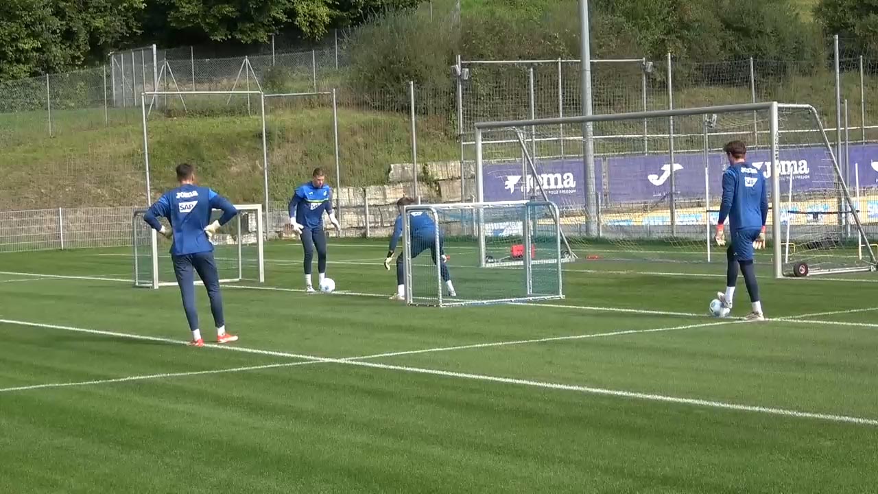 1 gegen 1 auf Minitore + Schüsse