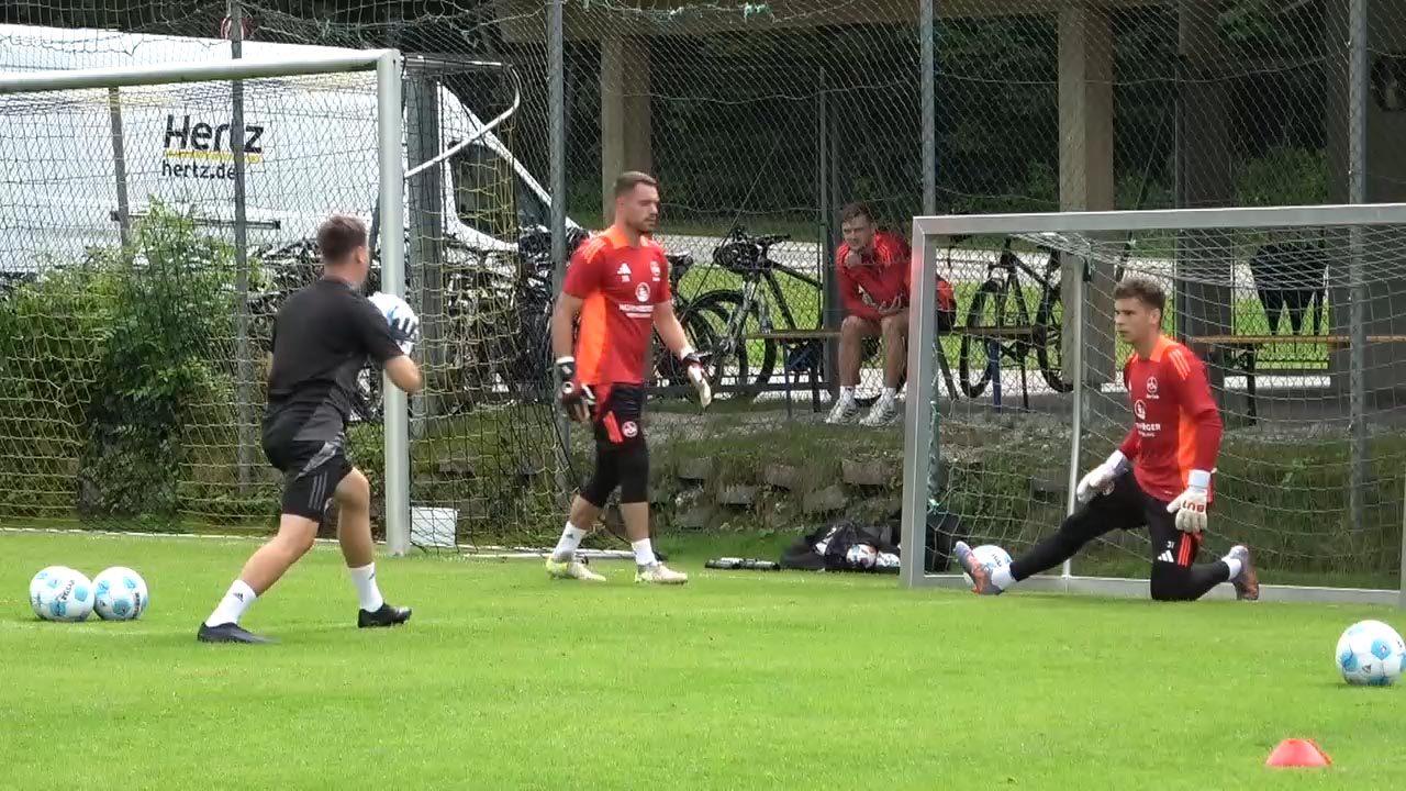 Handabwehr im langen Block