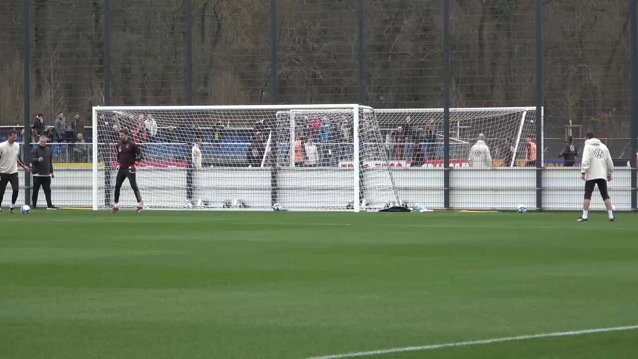 Direktschuss nach Querpass